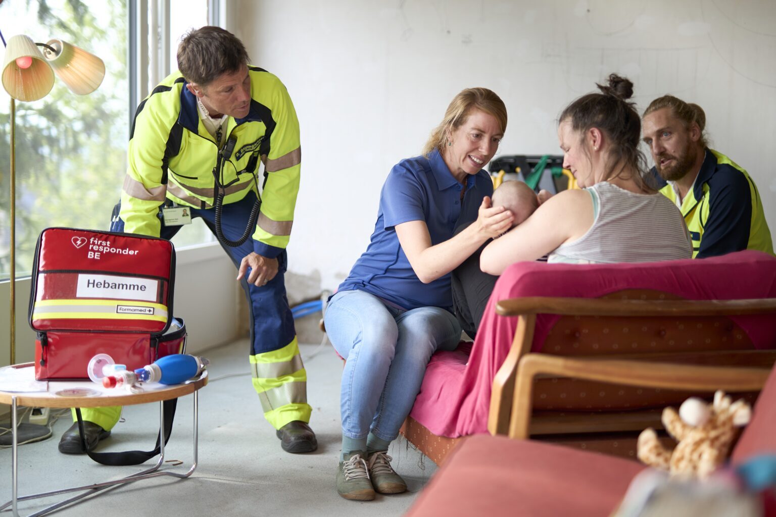 «Rapid Responder»-Hebammen im Berner Oberland